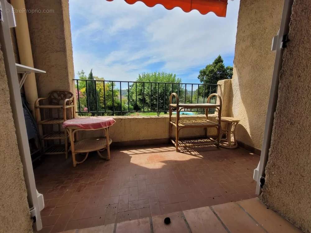 Appartement à PEYMEINADE