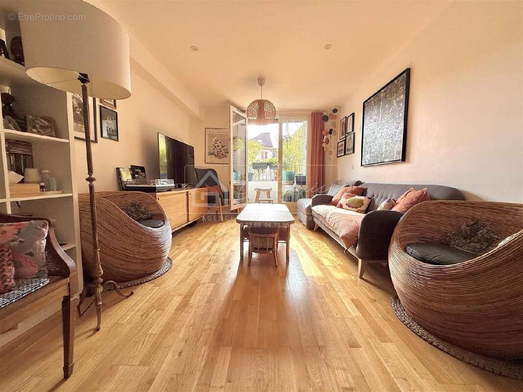 Appartement à MILLY-LA-FORET