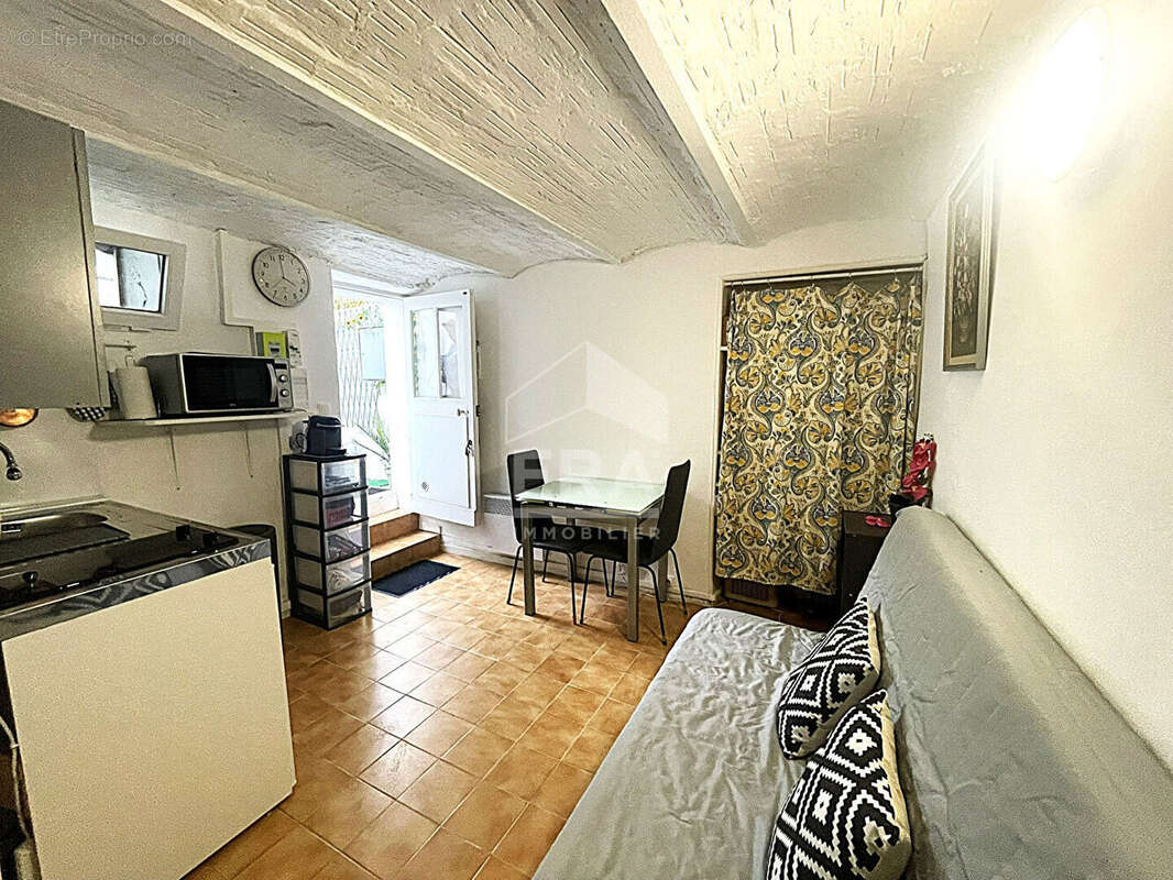 Appartement à LE CANNET