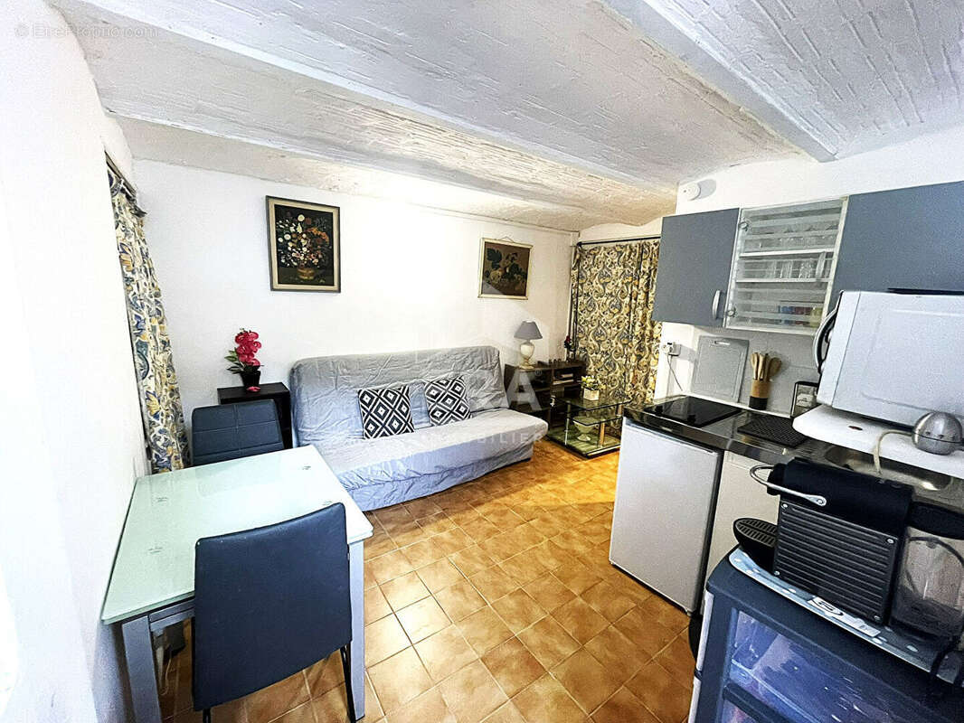 Appartement à LE CANNET