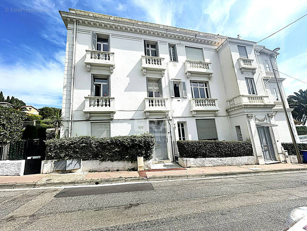 Appartement à LE CANNET