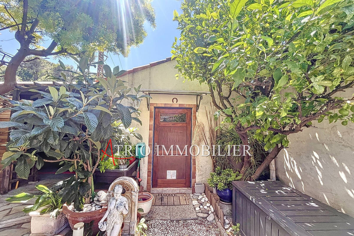 Maison à CAGNES-SUR-MER