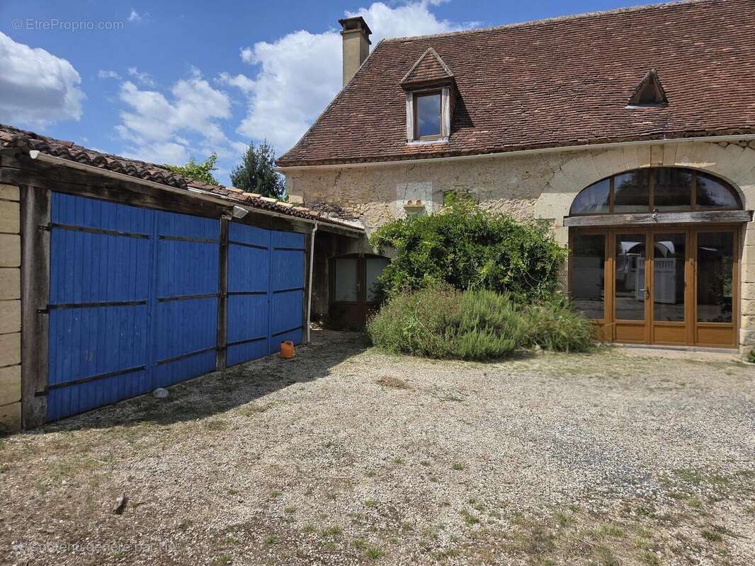 1000012054 - Maison à LE BUGUE