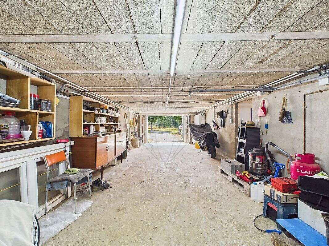 Maison à SAINT-MARCEL