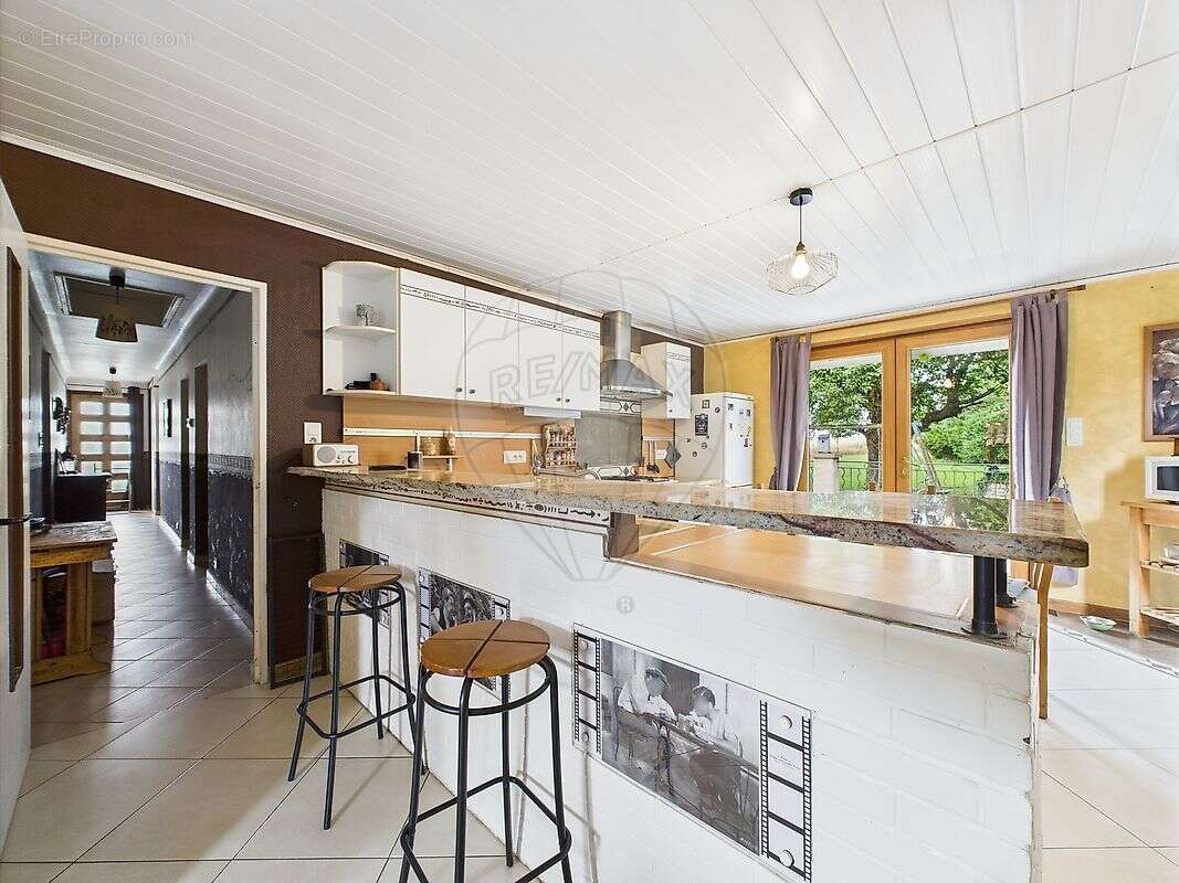 Maison à SAINT-MARCEL