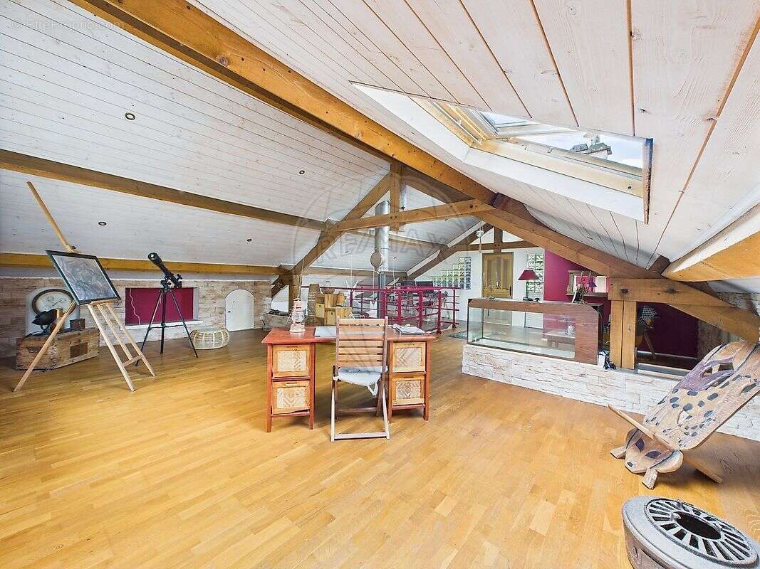 Maison à SAINT-MARCEL