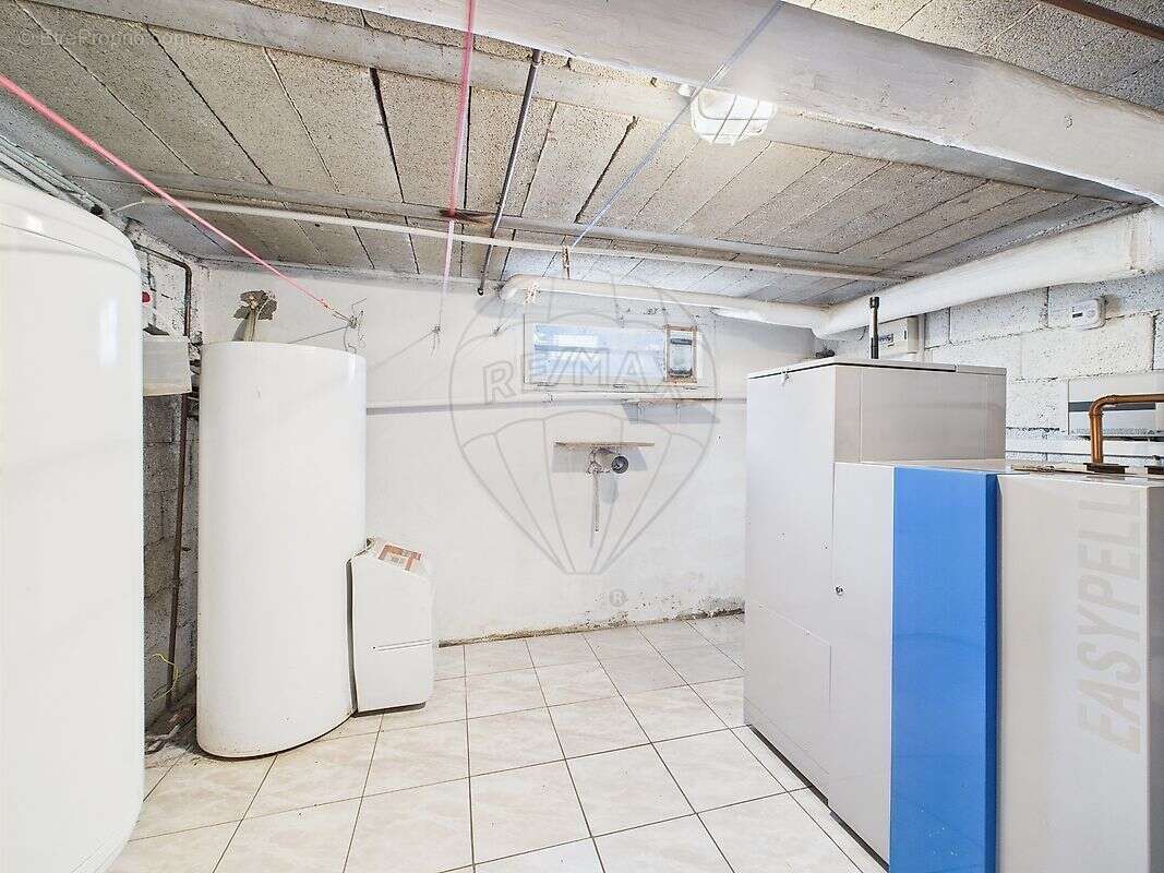 Maison à SAINT-MARCEL