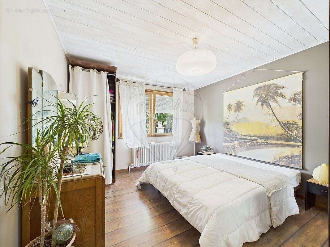 Maison à SAINT-MARCEL