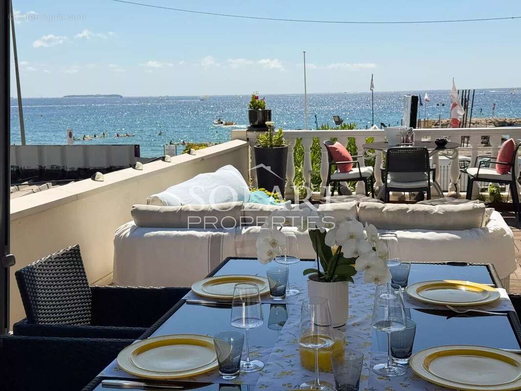 Appartement à MANDELIEU-LA-NAPOULE