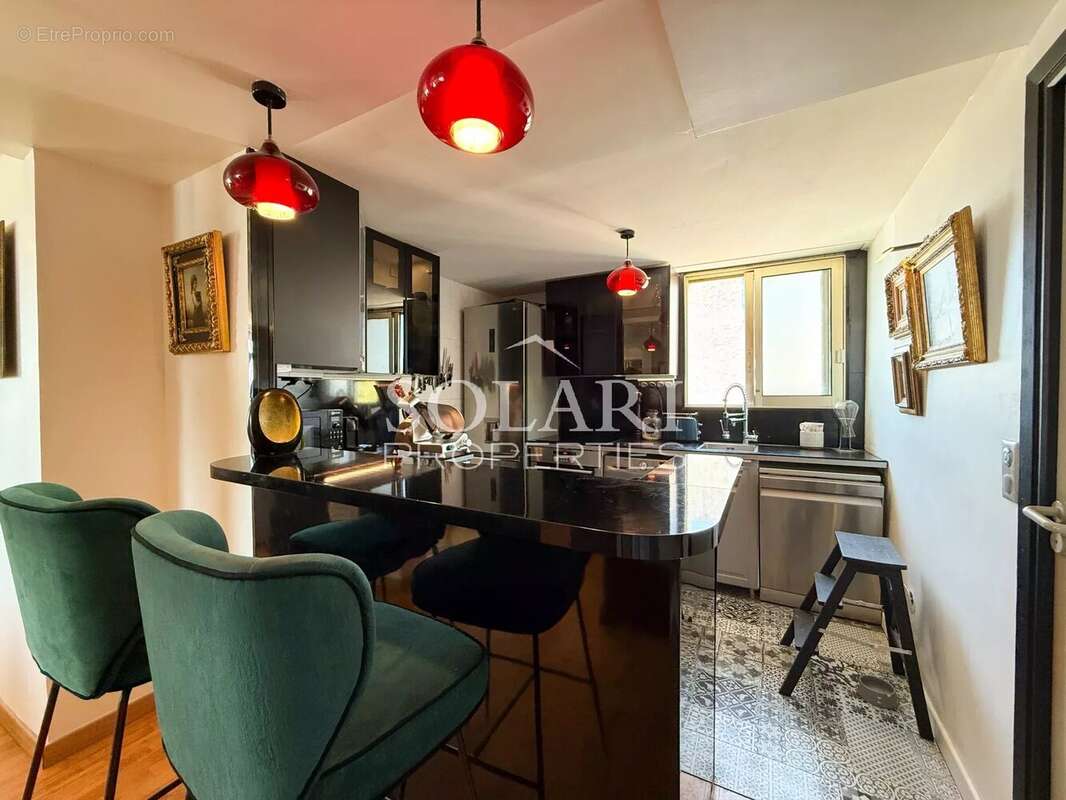 Appartement à MANDELIEU-LA-NAPOULE