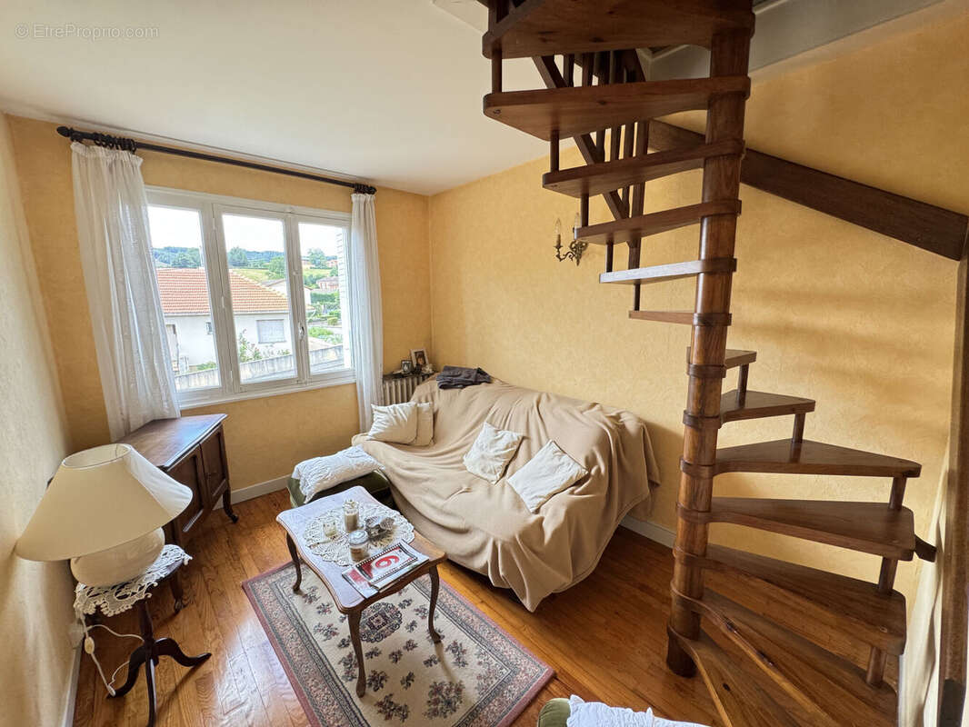 Photo 5 - Maison à COURS-LA-VILLE