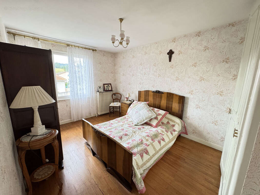 Photo 9 - Maison à COURS-LA-VILLE