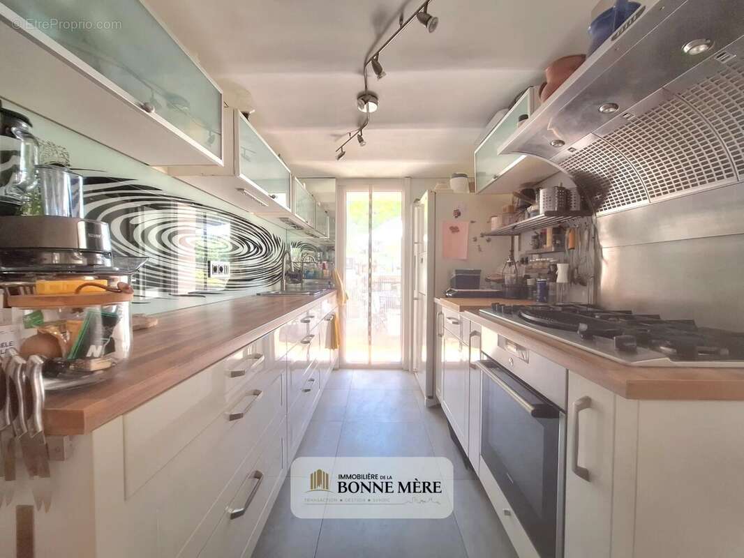 Appartement à MARSEILLE-13E