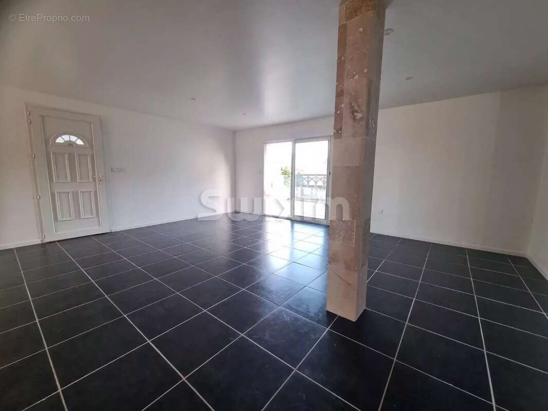 Maison à RION-DES-LANDES