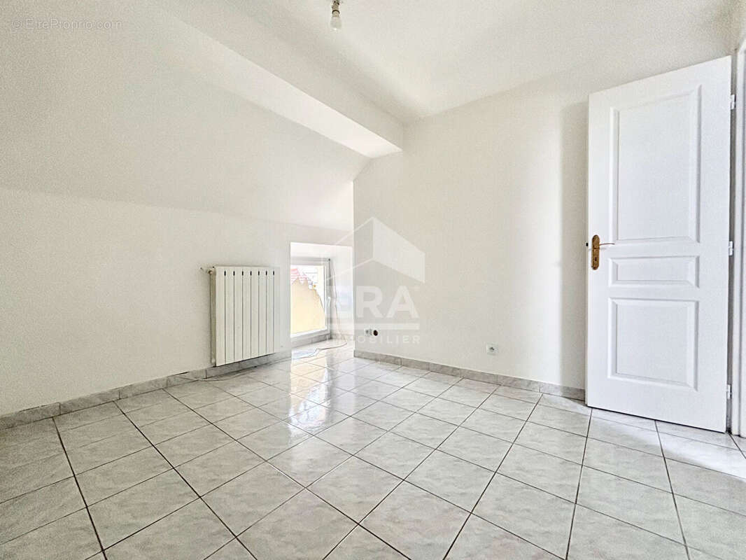 Maison à BALLANCOURT-SUR-ESSONNE