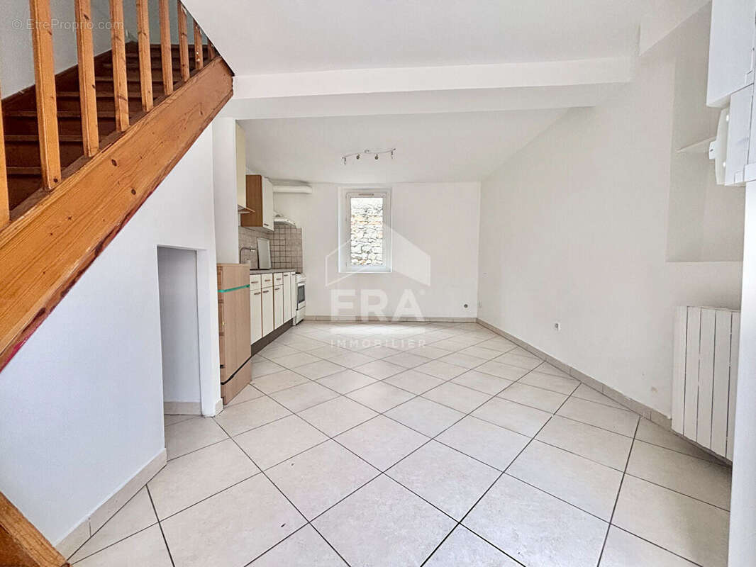 Maison à BALLANCOURT-SUR-ESSONNE