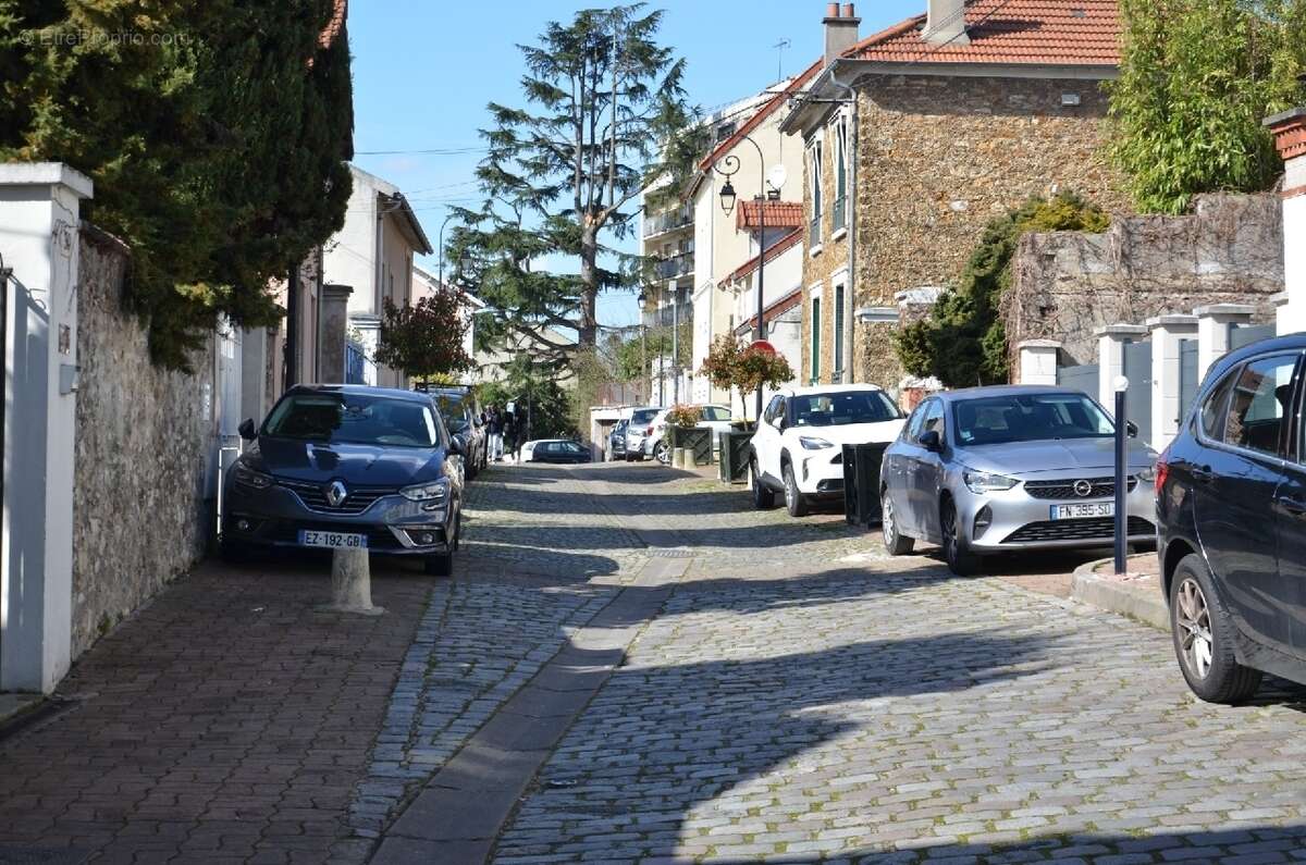 Maison à CHAMPIGNY-SUR-MARNE