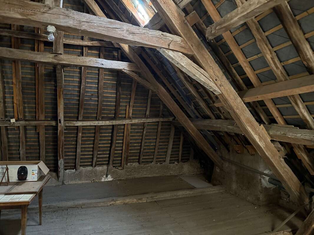 Maison à CHATEAUMEILLANT