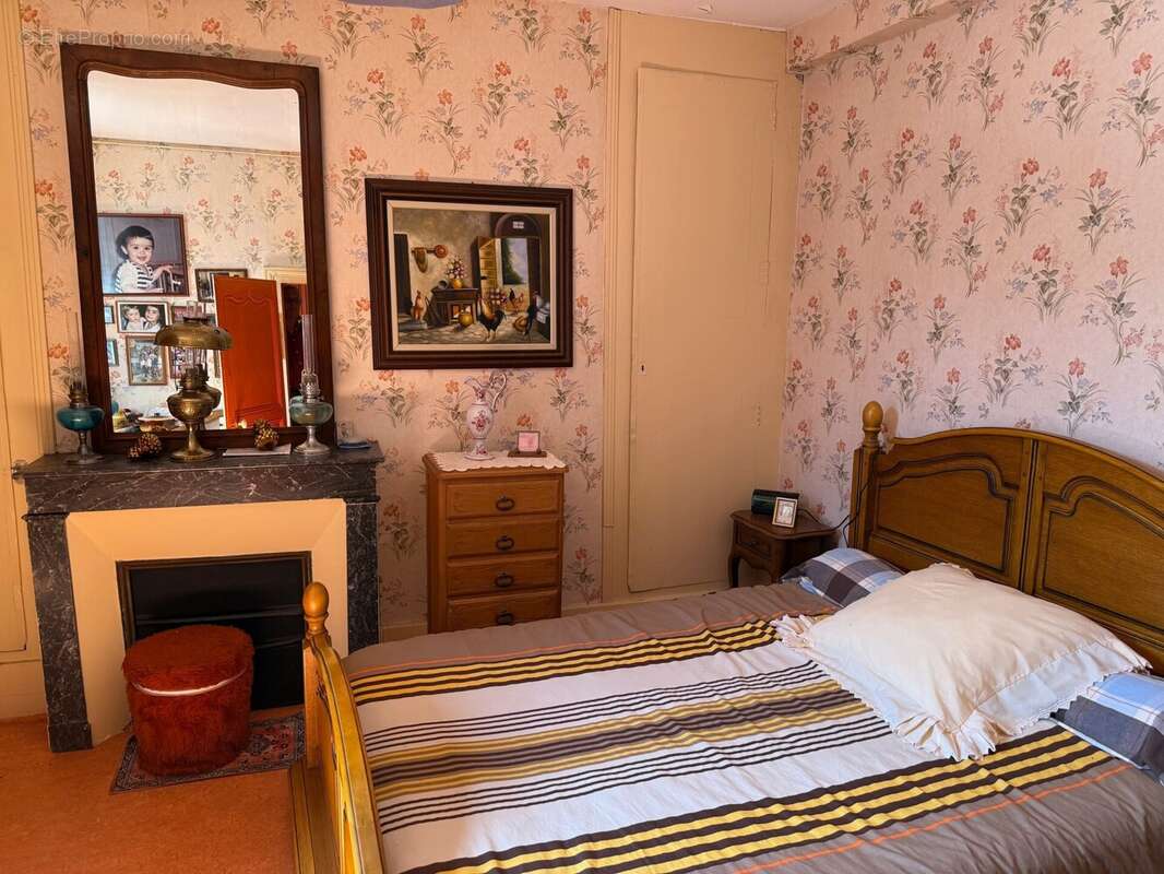 Maison à CHATEAUMEILLANT