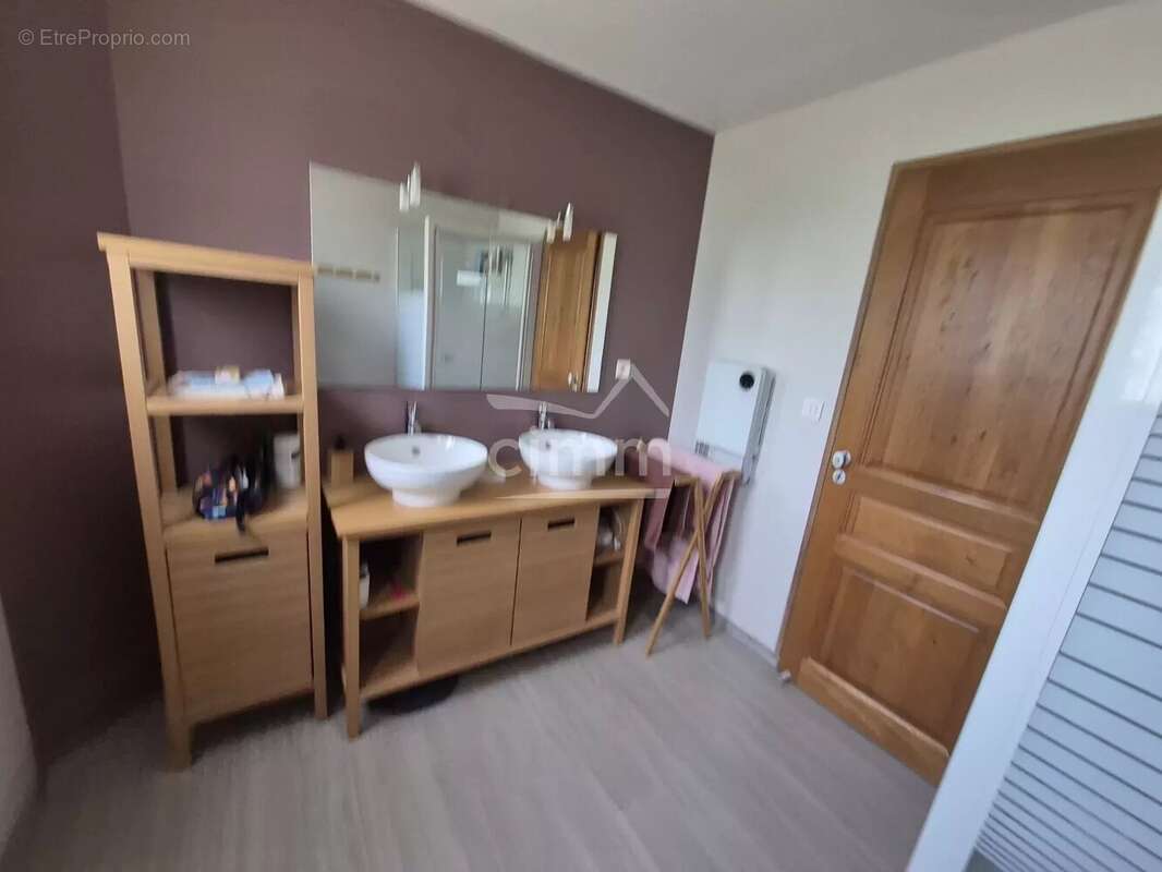 Maison à L&#039;ESCALE