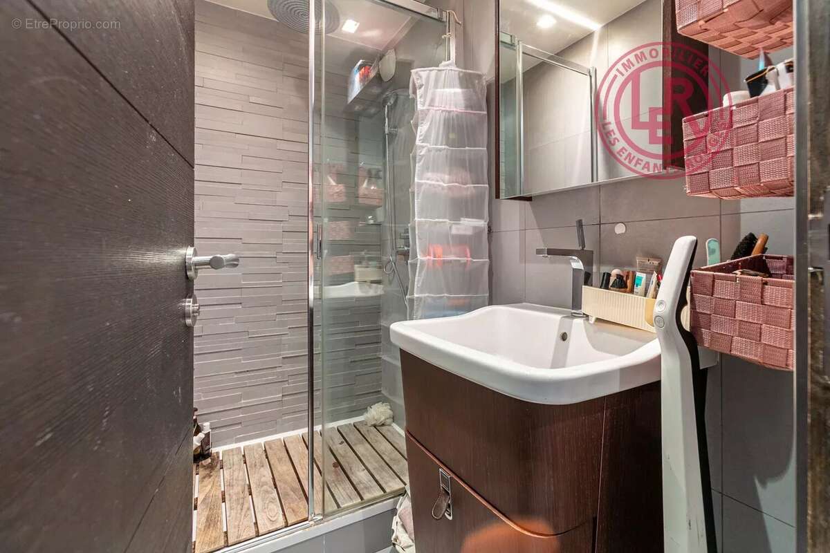 Appartement à PARIS-4E