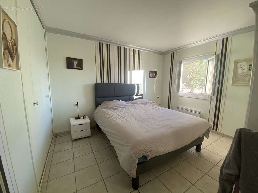 chambre 1 aile gauche - Maison à CAHORS