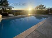 vue terrasse piscine - Maison à CAHORS