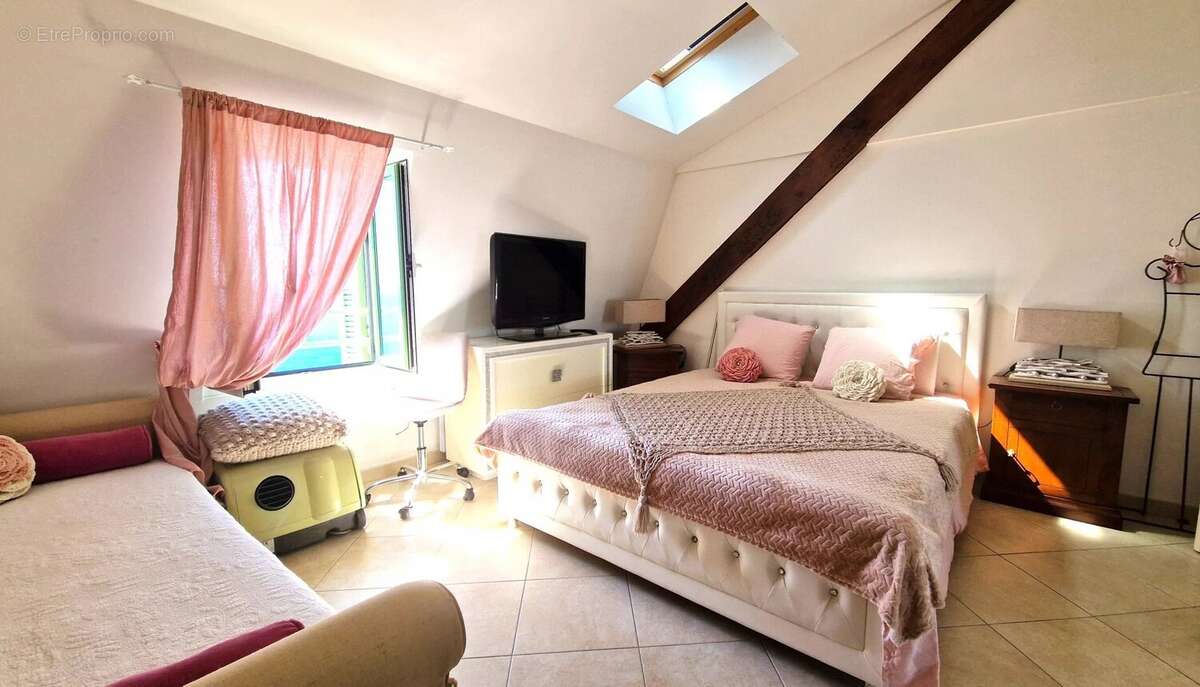 Appartement à MENTON