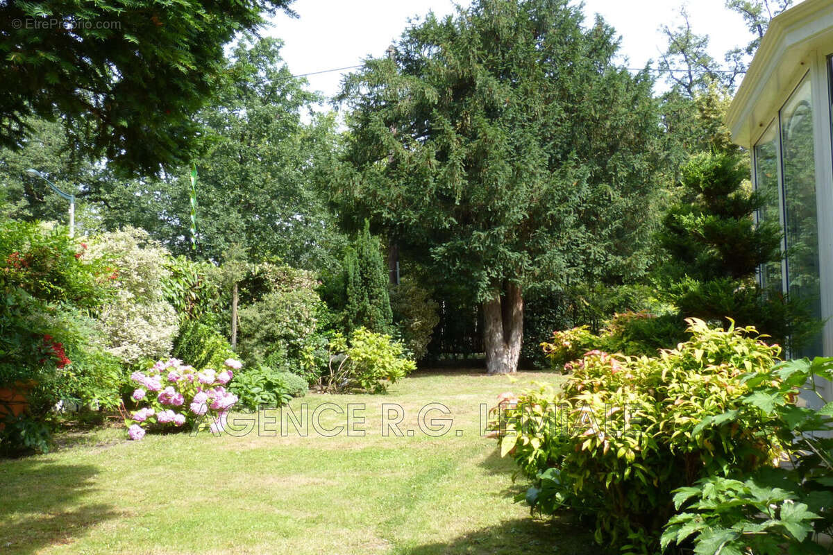 Maison à MAISONS-LAFFITTE