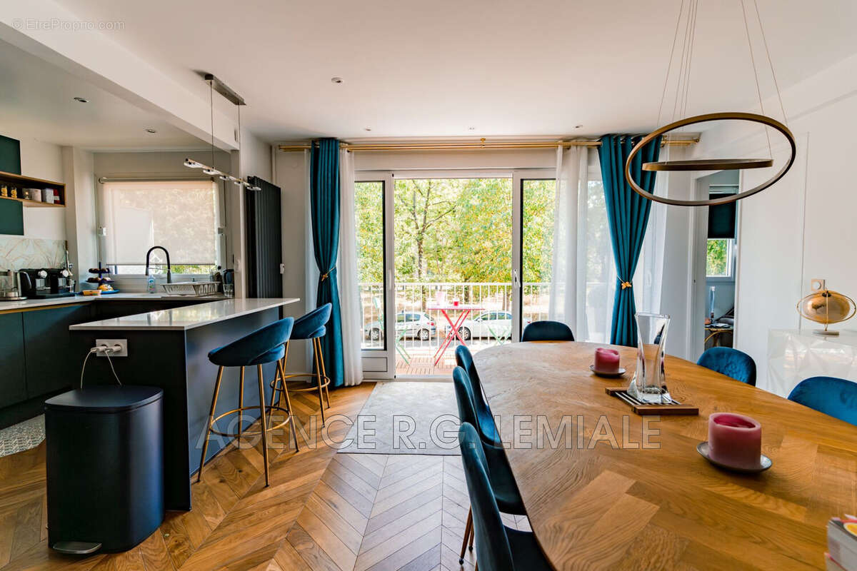 Appartement à MAISONS-LAFFITTE