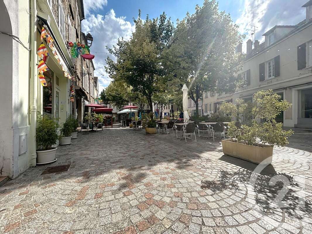 Appartement à MELUN