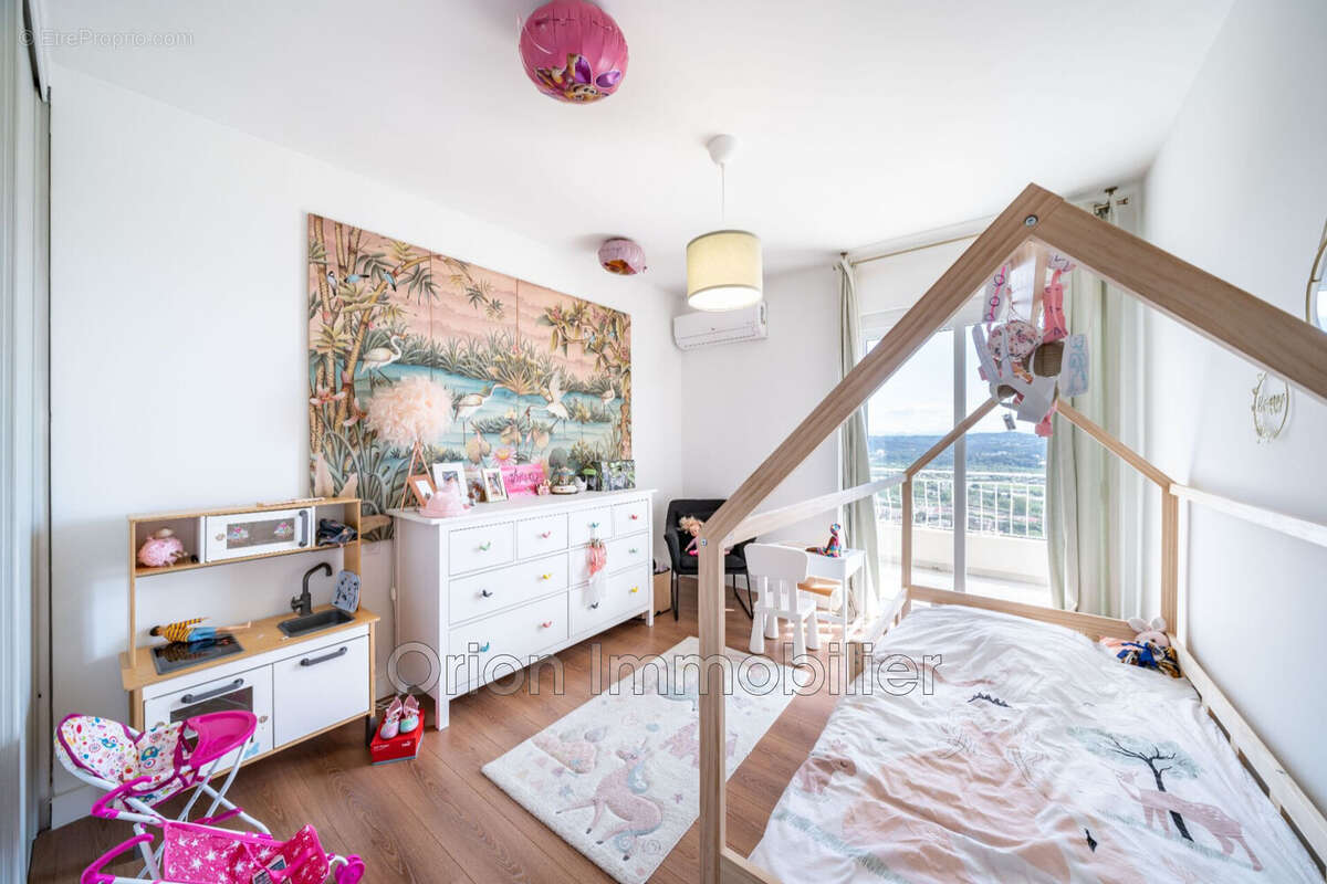 Maison à MANDELIEU-LA-NAPOULE