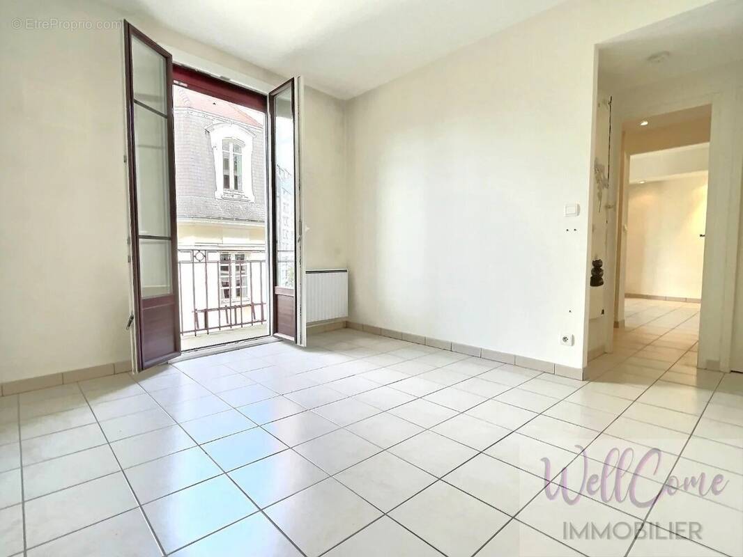 Appartement à AIX-LES-BAINS