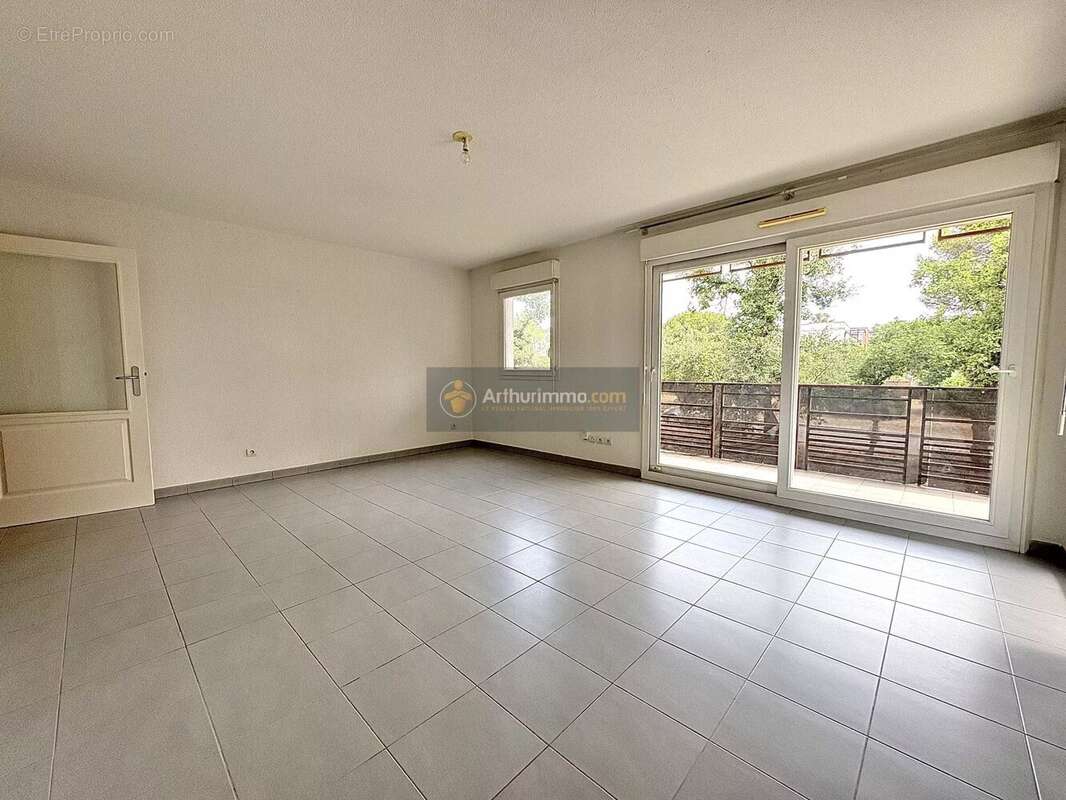 Appartement à FREJUS