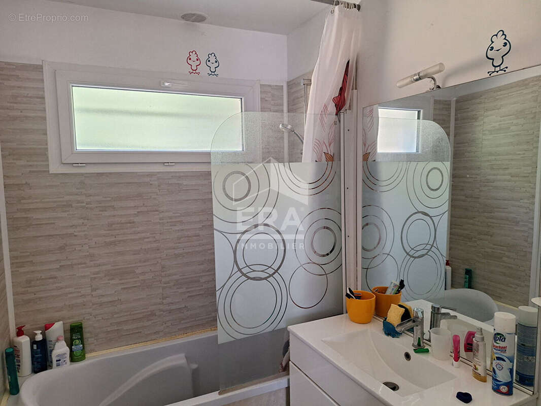 Maison à MONTPON-MENESTEROL