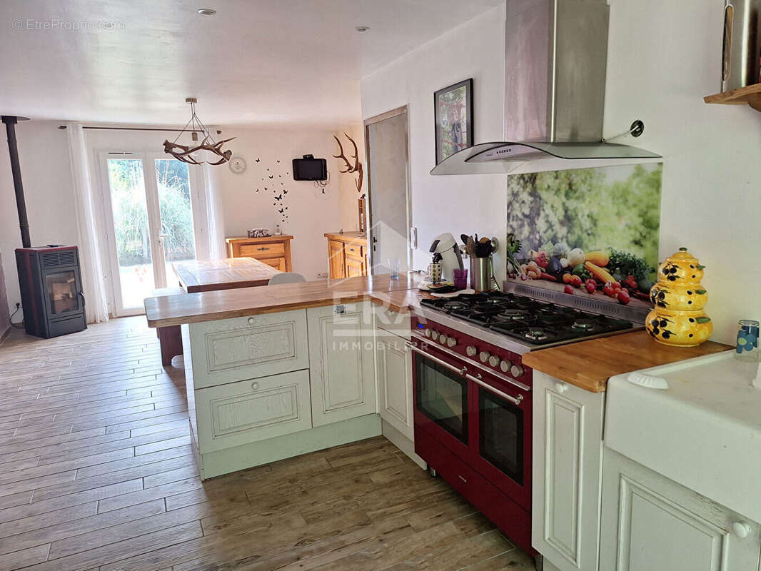 Maison à MONTPON-MENESTEROL