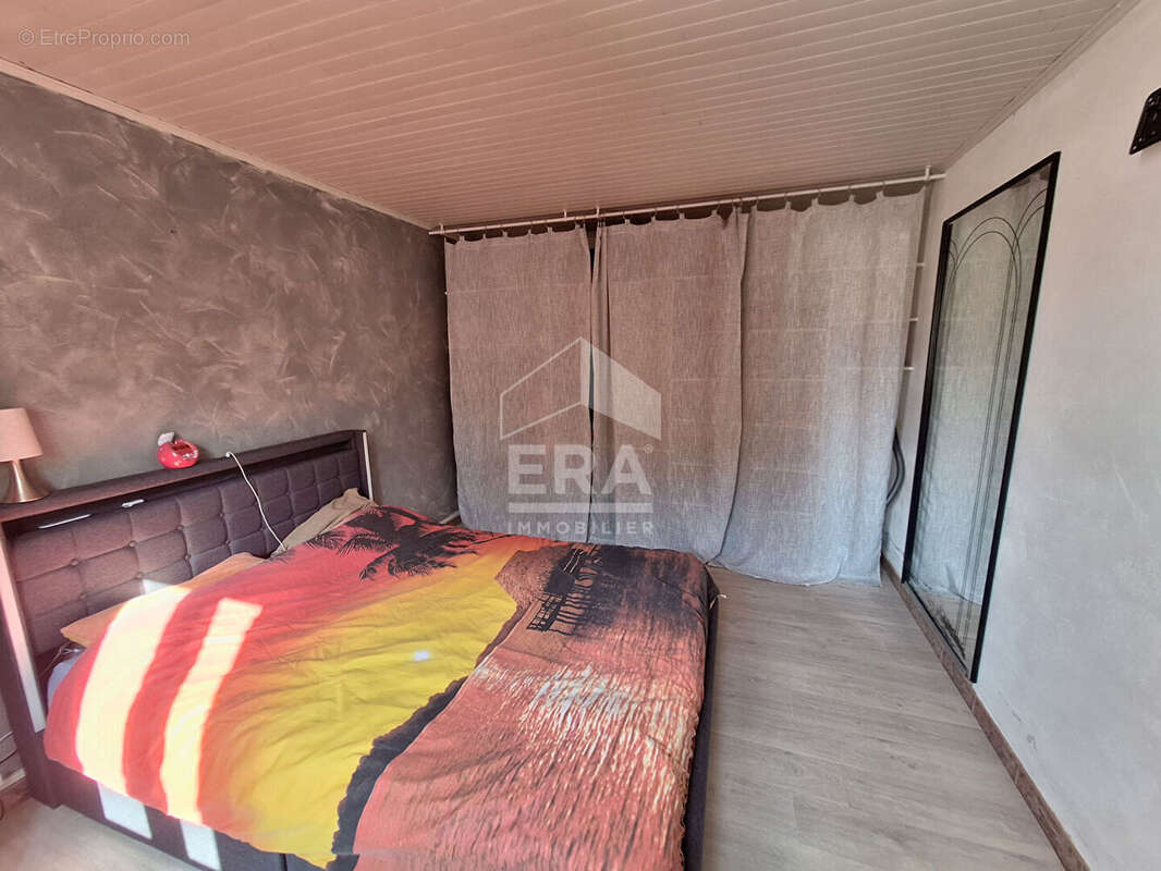 Maison à MONTPON-MENESTEROL