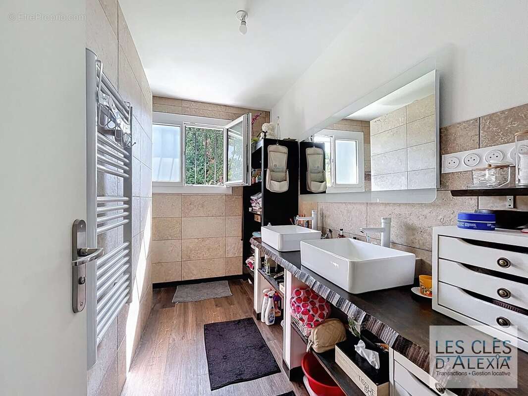 Maison à LOIRE-SUR-RHONE