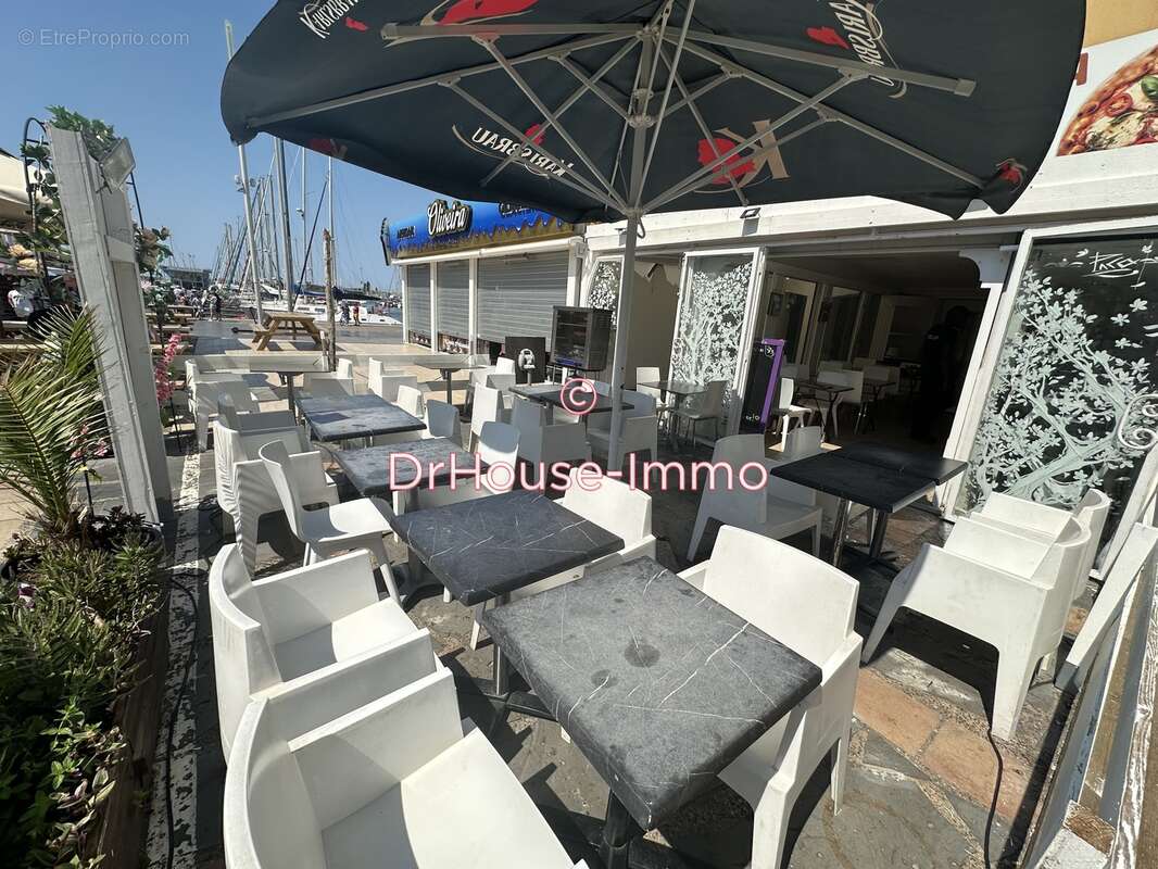 Commerce à AGDE