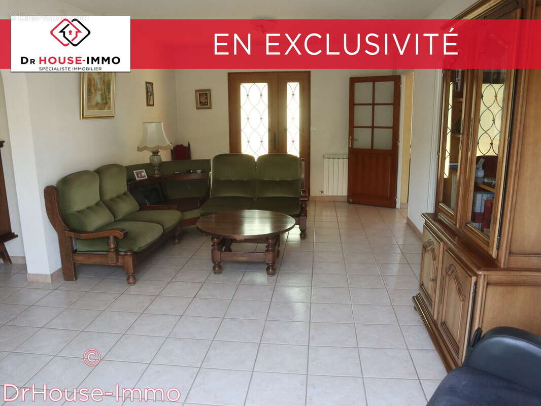 Maison à ETOILE-SUR-RHONE