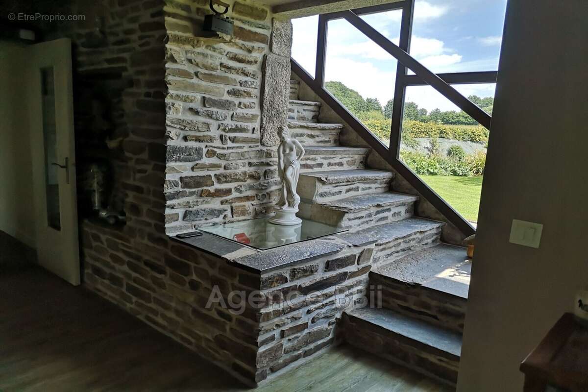 Maison à SAINT-IGEAUX