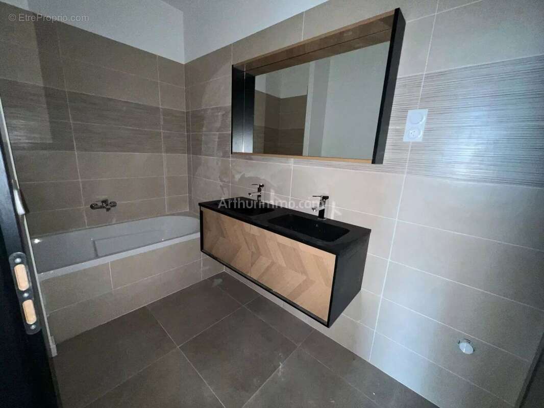 Appartement à CAMPAGNAN