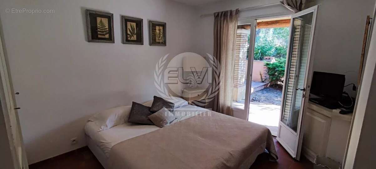 Maison à PLAN-DE-LA-TOUR