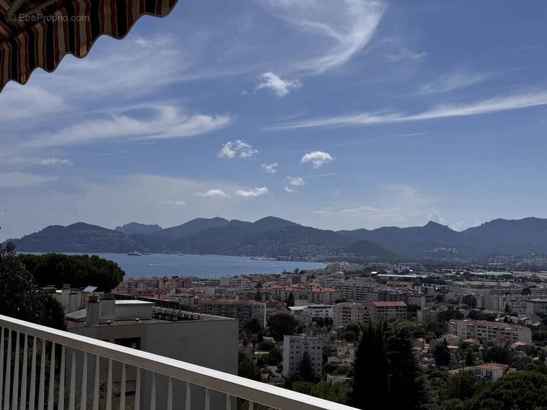 Appartement à CANNES