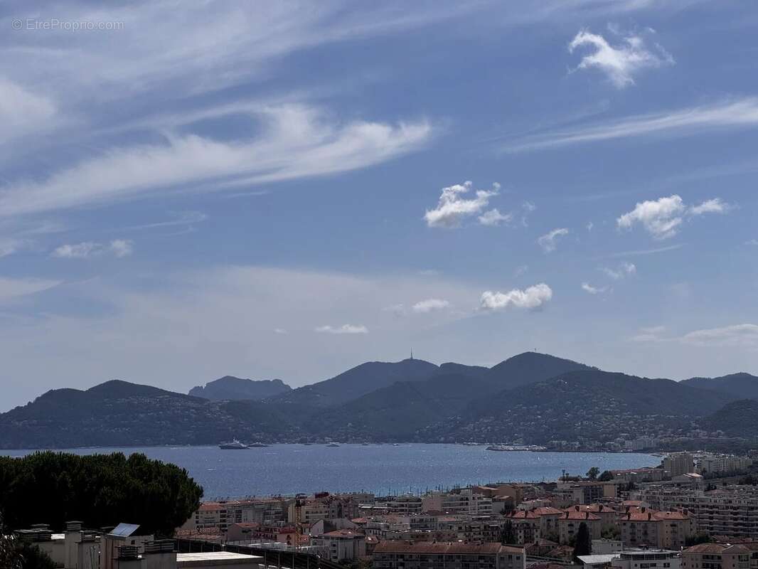 Appartement à CANNES
