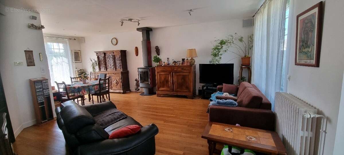 Maison à MANTES-LA-VILLE