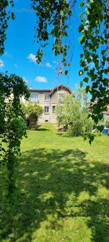 Maison à MANTES-LA-VILLE