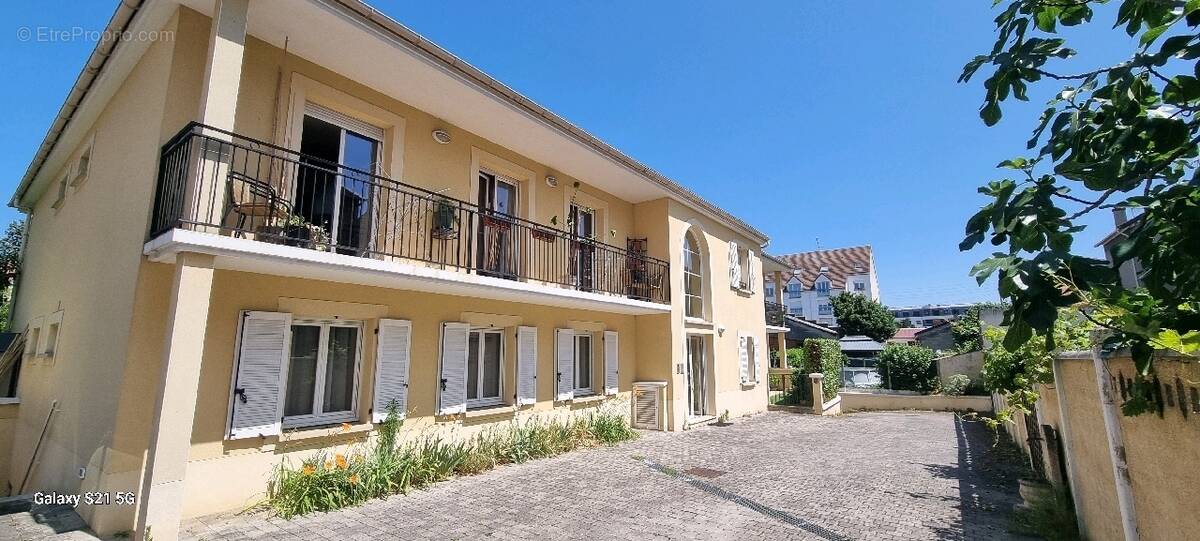 Appartement à MANTES-LA-JOLIE