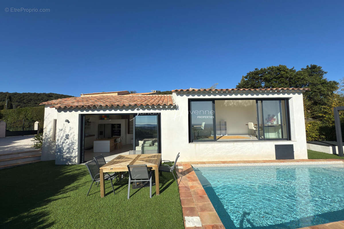 Maison à LA CROIX-VALMER