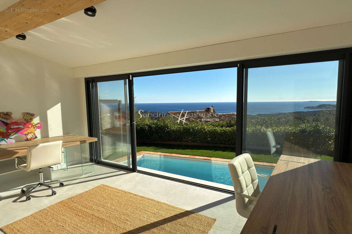 Maison à LA CROIX-VALMER